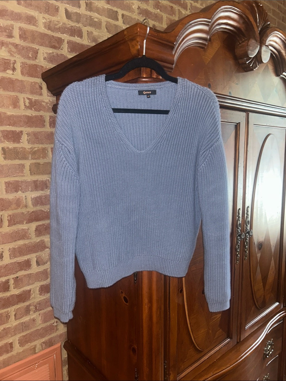 Quince Women's V-Neck Ribbed Sweater in Dusty Blue